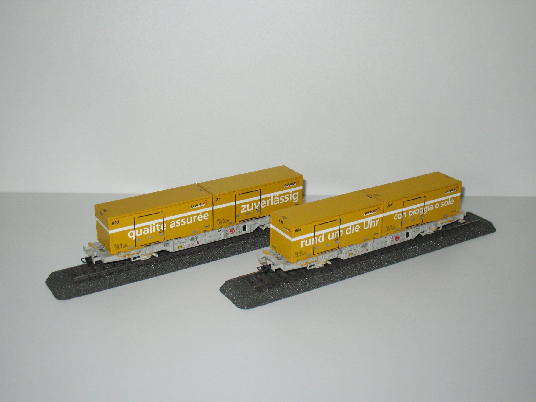 Liliput Modellini di ferrovie: SBB Containertragwagen-Set "Schweizer Post" / Liliput 240035 – Usato da Ettiswil venduto da Caapraibex 3