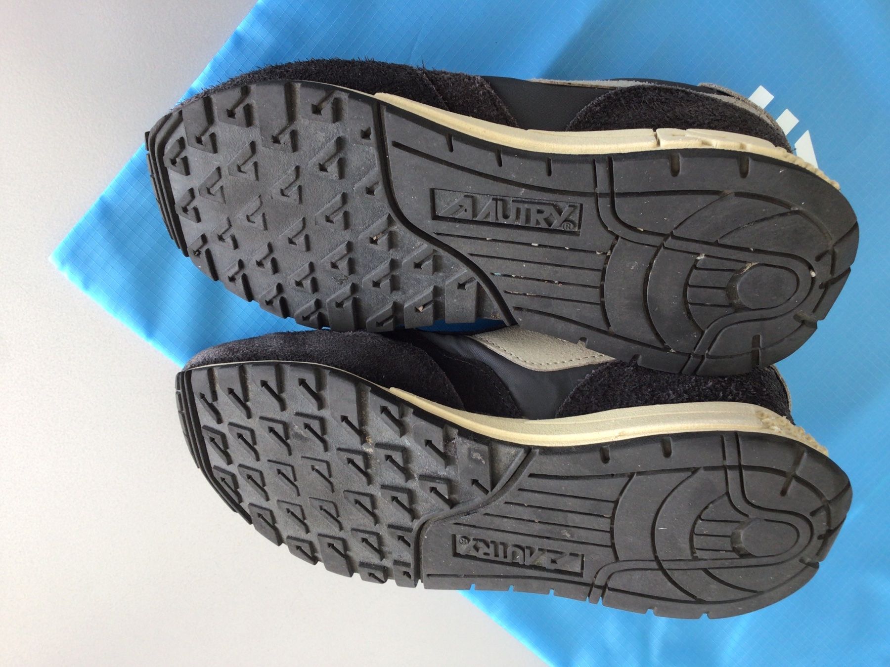 Autry Chaussures hommes: Autry Sneaker – D'occasion à Bassersdorf par heyland 1