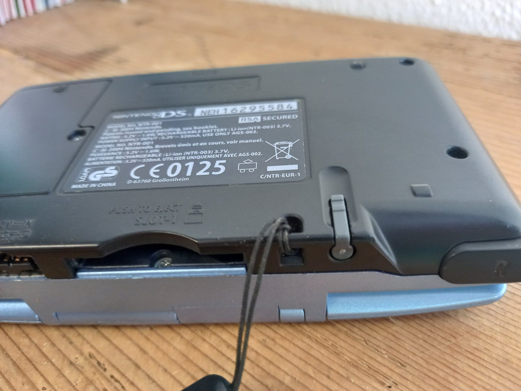 Nintendo Console: Nintendo DS Blau mit acadapter – Usato da Prez-vers-Siviriez venduto da Monija70 8