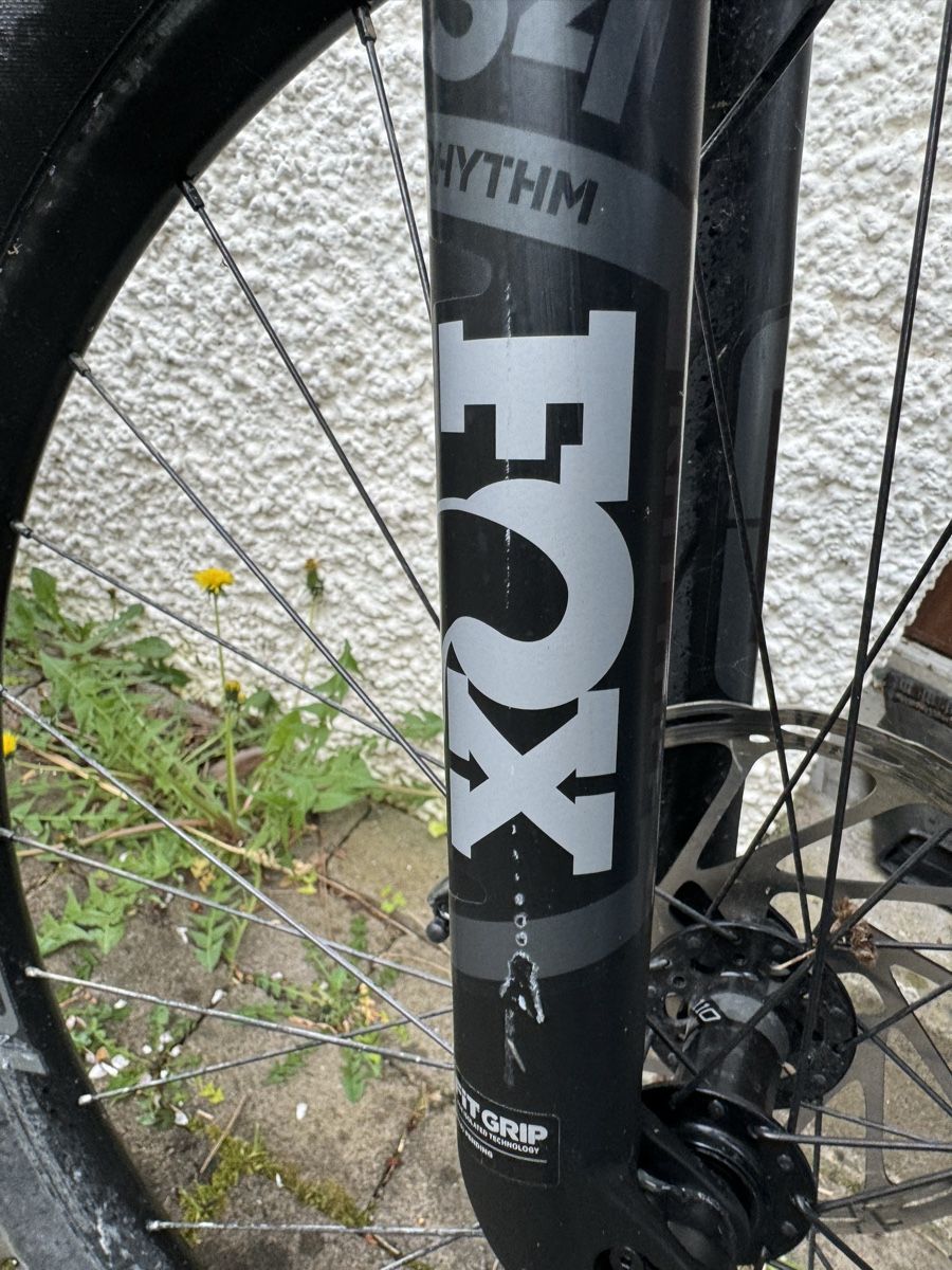 Specialized Velos: E Mountainbike Specialized Levo Carbon Compact – Gebraucht aus Brugg AG von  2
