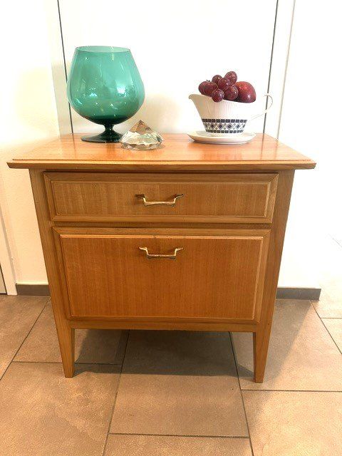 Commodes: +  KoMMödLi  + – D'occasion à Winkel par zeho 1