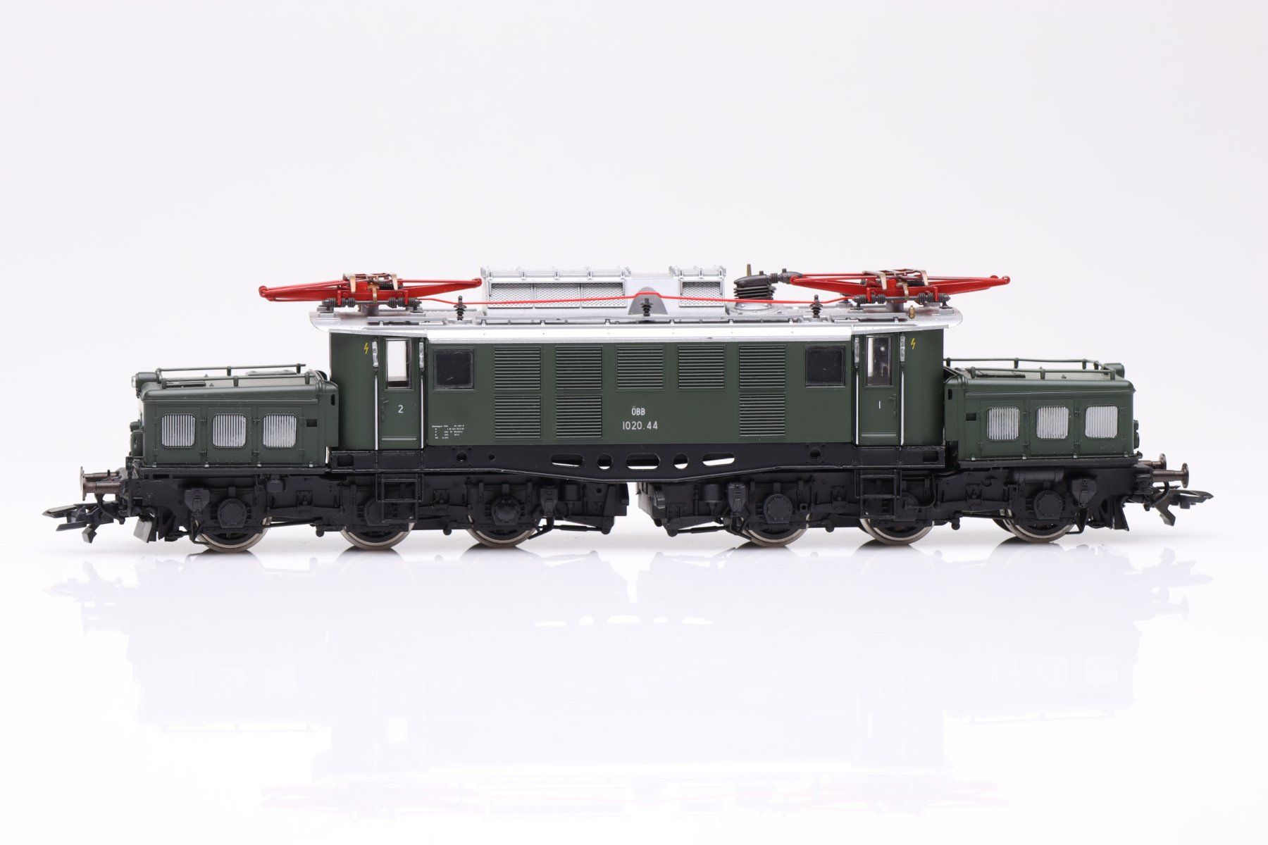 Roco Modellini di ferrovie: Roco ÖBB 1020.44 E-Lok Krokodil, DC, HO – Usato da Ried (Muotathal) venduto da Modellbahn.swiss 1