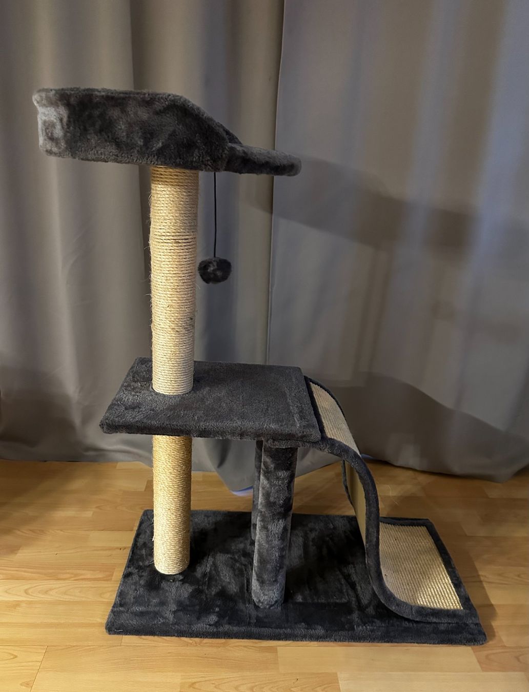 Arbres à chats: Katzenbaum mit Zubehör – Neuf (Voir description) à Niederglatt ZH par Polobunny 3