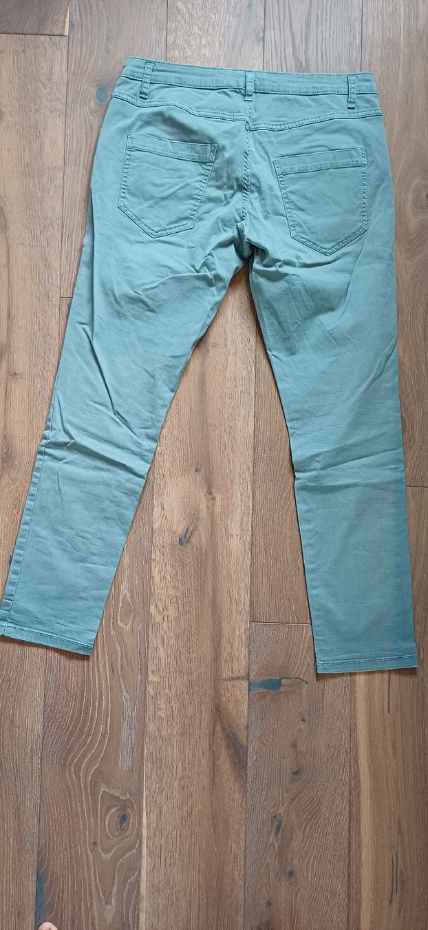 Benetton Pantaloni: Hose Benetton – Usato da Alpthal venduto da Ing3_rid 1