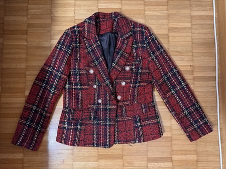 Roter Blazer im Karomuster - Herbst/Winter Saison. Neu!
