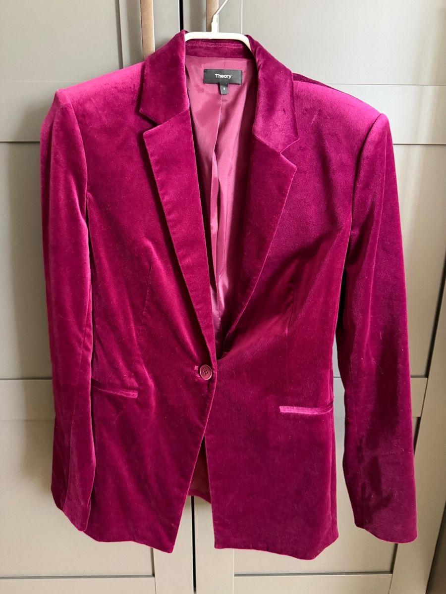 Theory Giacche: Theory Blazer in gr.36 – Nuovo (secondo la descrizione) da Herrliberg venduto da Belle_noel91