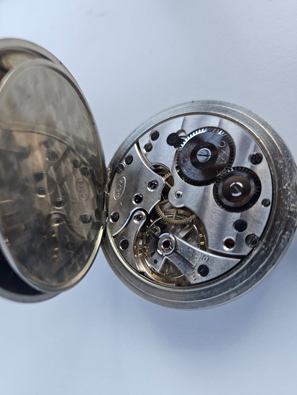 Doxa Orologi: 1L 29 Doxa Incassable Taschenuhr – Usato da Berikon venduto da mmm21 4