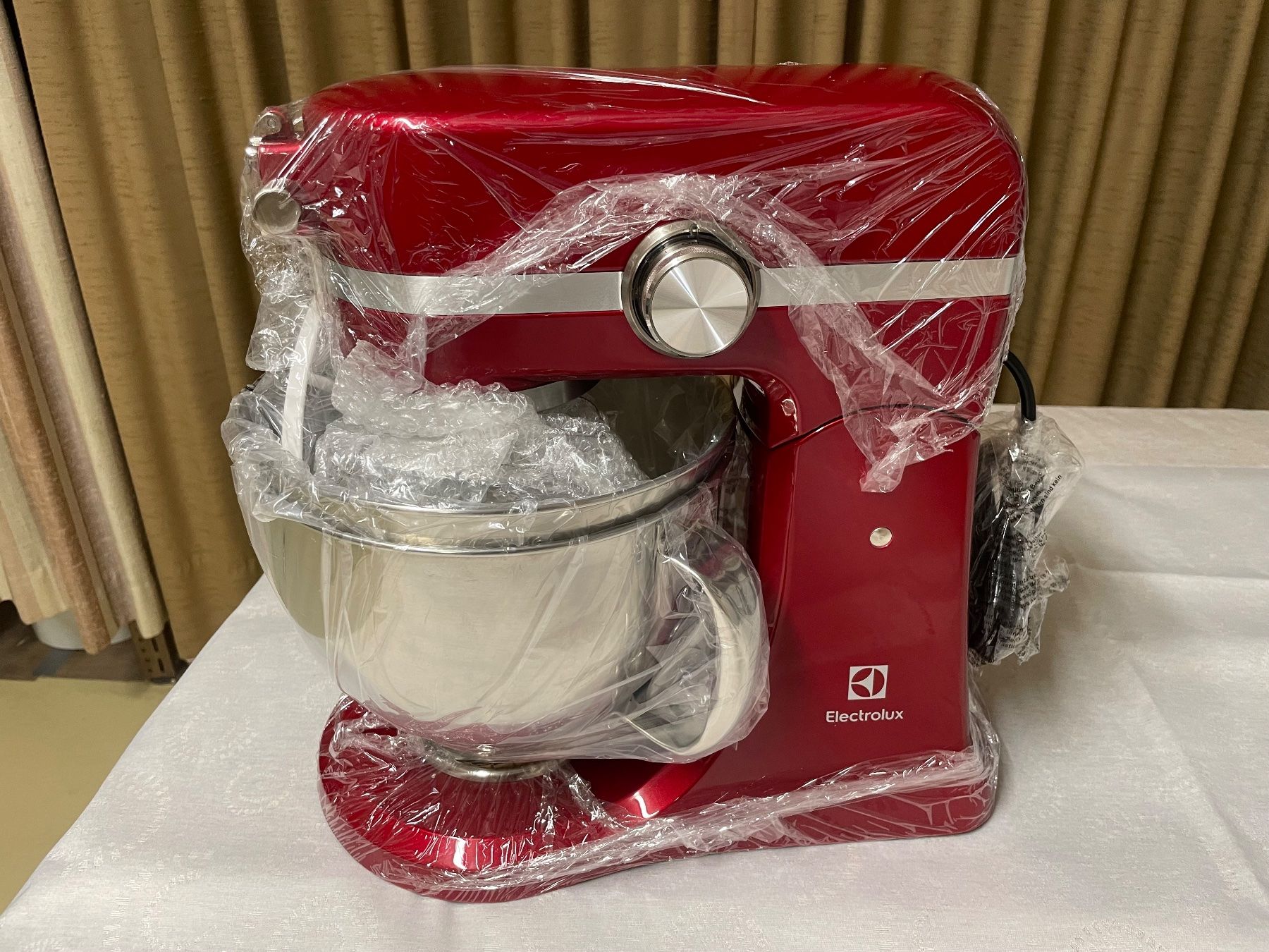 Electrolux Elettrodomestici da cucina: Knetmaschine Electrolux NEU – Nuovo e nell'imballaggio originale da Kirchberg BE venduto da Gehpet 5