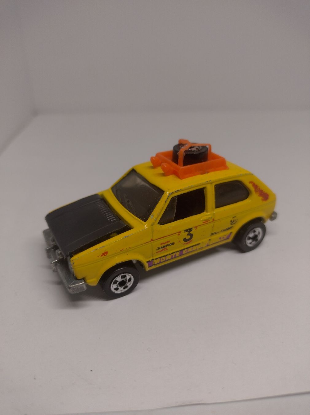 Hot Wheels Modellini d'auto: Hot Wheels VW Golf 1 "Hare Splitter" 1982 – Usato da La Chaux-de-Fonds venduto da Pierrot8404 2