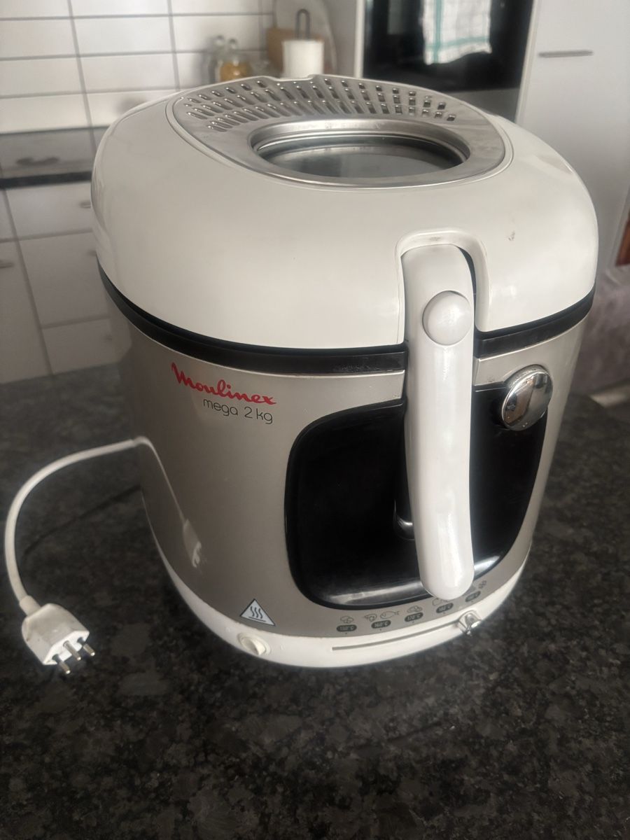 Moulinex Küchengeräte: Moulinex Fritteuse – Gebraucht aus Zug von Biki72