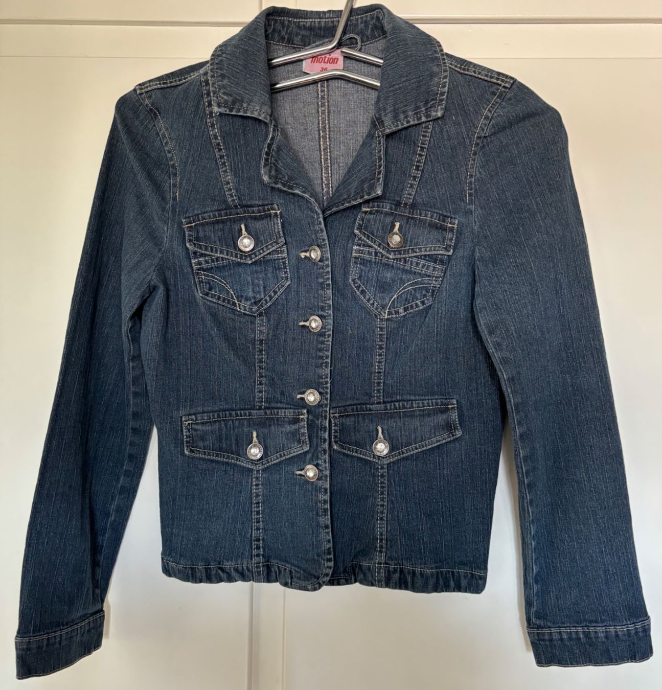 Giacche: Jeansjacke von BLUE MOTION – Usato da Zürich venduto da Tzhkely24