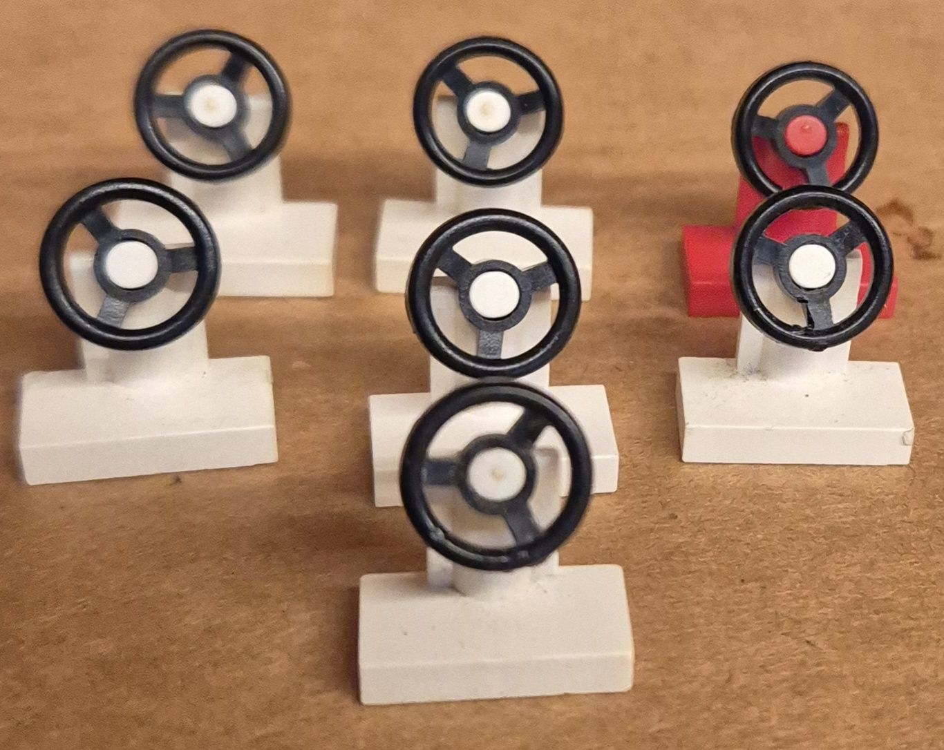 Lego Giocattoli: Konvolut: 7x Lego Lenkräder – Usato da Halten venduto da GiMu.84
