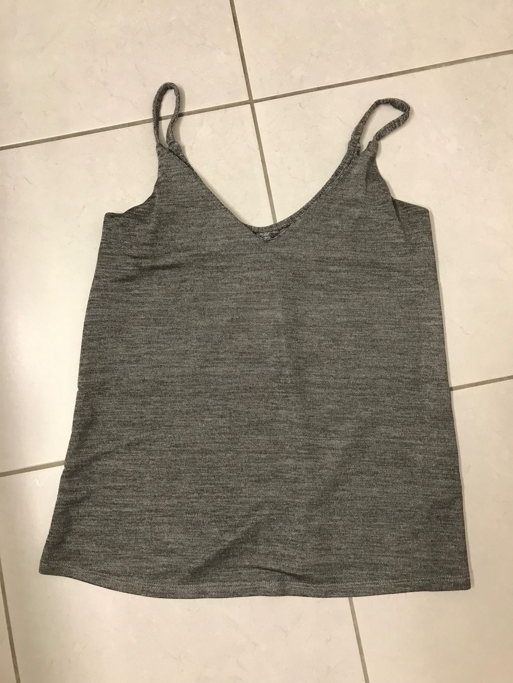 Tops: silberiges Top – D'occasion à Bassersdorf par secondhand_clothing