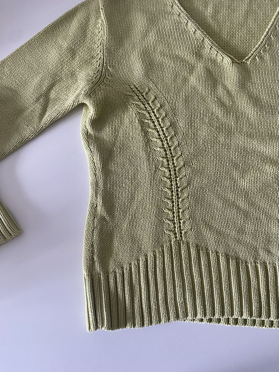 Maglioni & Felpe: Wunderschöner, hellgrüner Strickpullover mit V-Ausschnitt – Usato da lommis venduto da inf_thv8 4