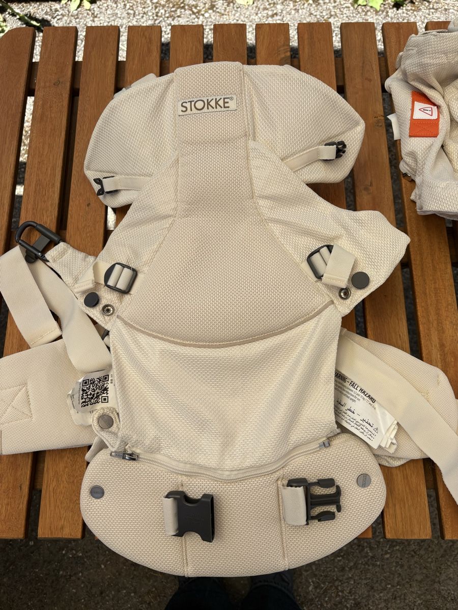 Stokke Marsupi portabebè: Babytrage Stokke My Carrier – Usato da Oensingen venduto da Chicotus