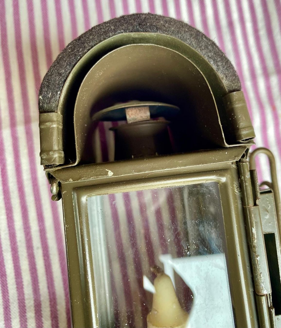 Schweizer Armee Lampade & Luci: Vintage Armeelampe / Sturmlampe, Schweizer Armee – Usato da Krauchthal venduto da SamsPuce 8