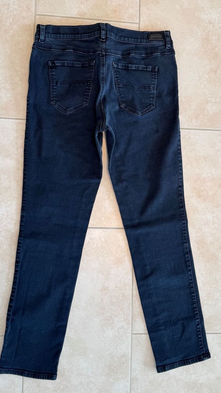 Diesel Jeans: DIESEL Jeans Sandy Stretch W-32 L-32 – Usato da Dittingen venduto da Paprika8 1