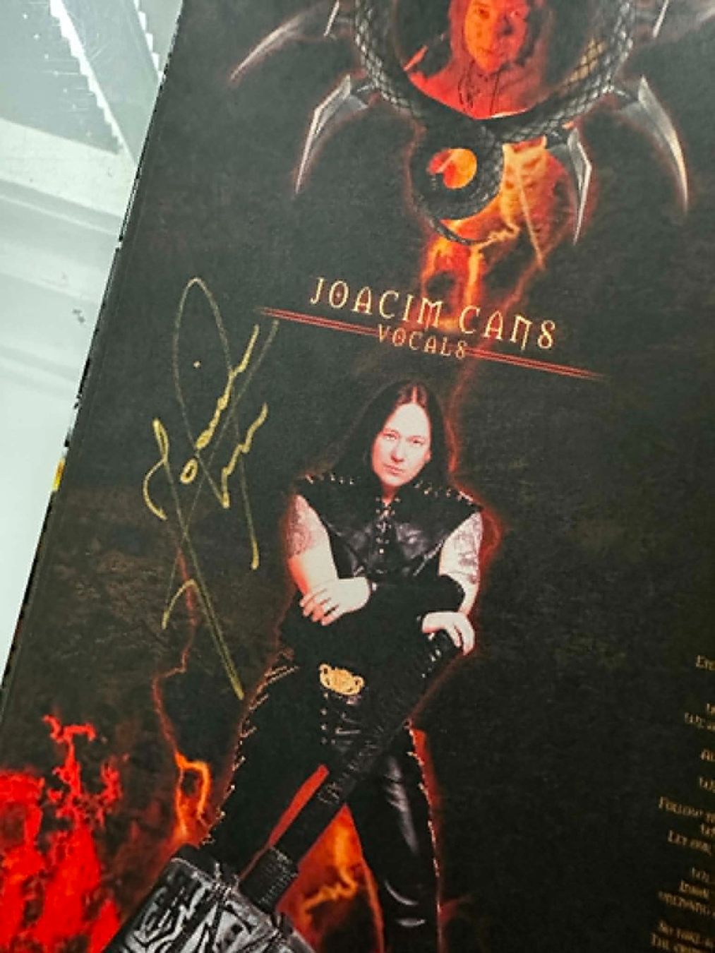 CD: Hammerfall Crimson Thunder Special edition dédicacé – Nuovo (secondo la descrizione) da Moutier venduto da GINGUM 2