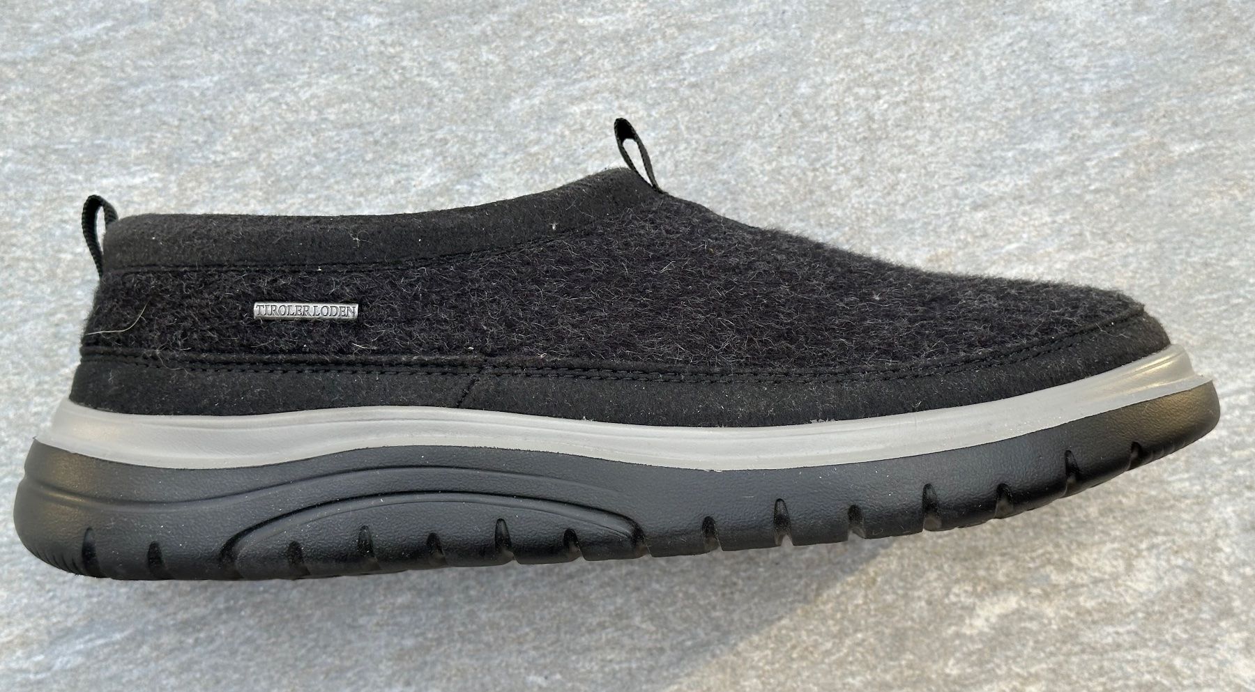 Herrenschuhe: Herren Hausschuhe – Gebraucht aus Obstalden von Porco13 2