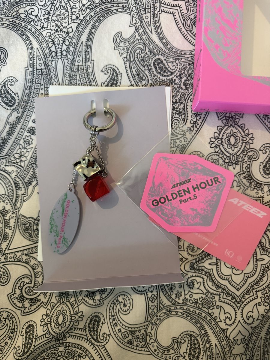 Schlüsselanhänger & - bänder: ateez ghpt5 keychain  – Gebraucht aus Figino von 1024sells 1