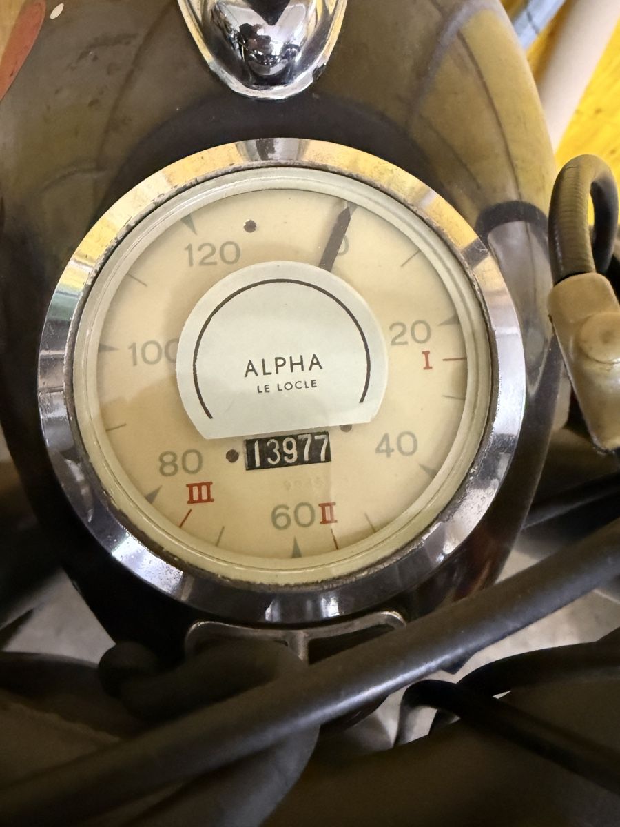 Condor Autres: Condor A-250 – D'occasion à Alchenflüh par daena1 2