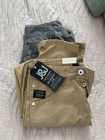 Neue Jack & Jones hosen W28 L32