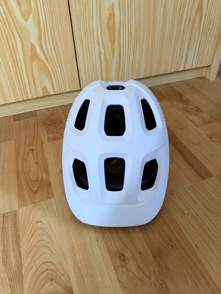 Casques: Fahrradhelm  – Neuf (Voir description) à Häggenschwil par and_9lhn 1