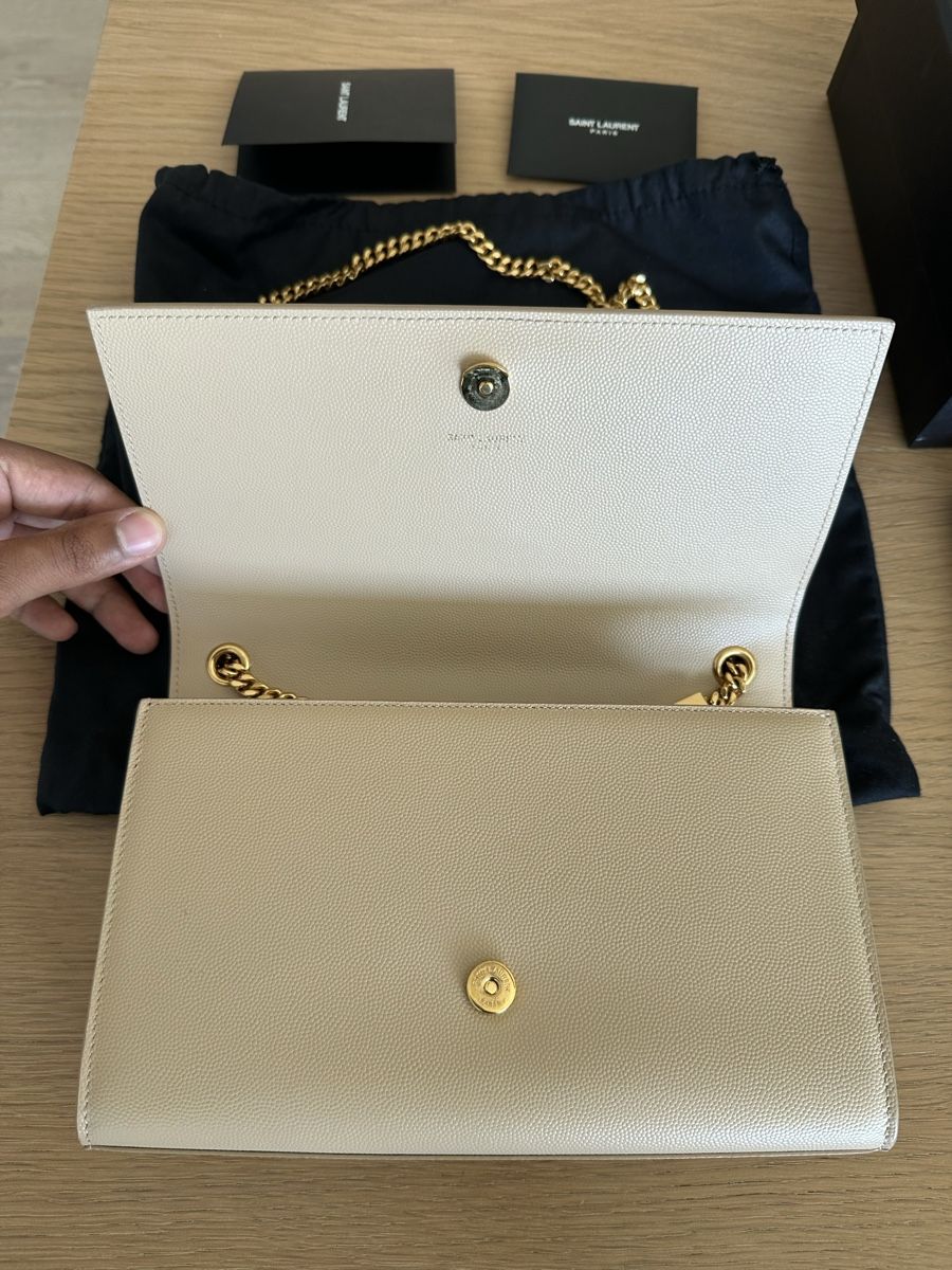 Saint Laurent Taschen für Damen: Saint Laurent Kate Medium In Grain De Poudre Embossed – Neu (gemäss Beschreibung) aus Kemptthal von isable 2