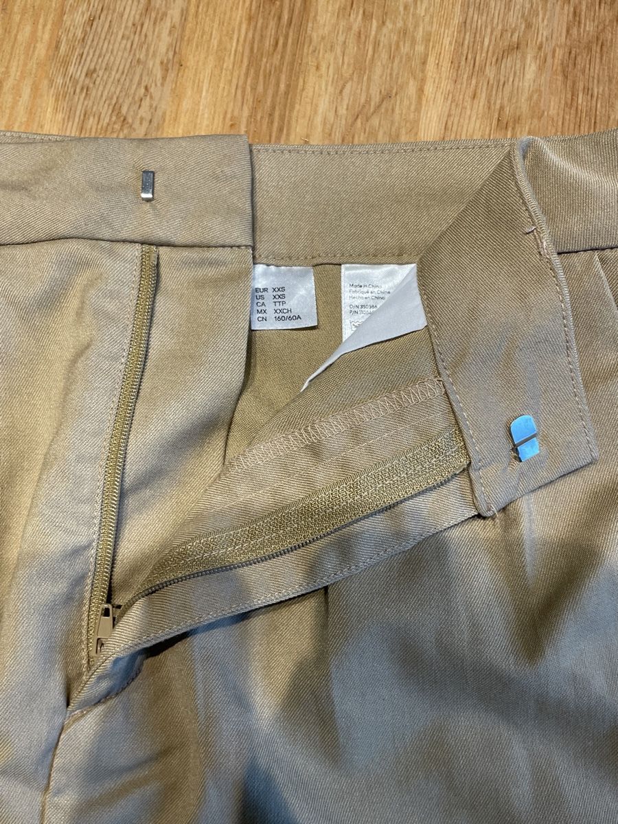H&M Gonne: Office mini skirt – Usato da Uster venduto da emm_px8k 3