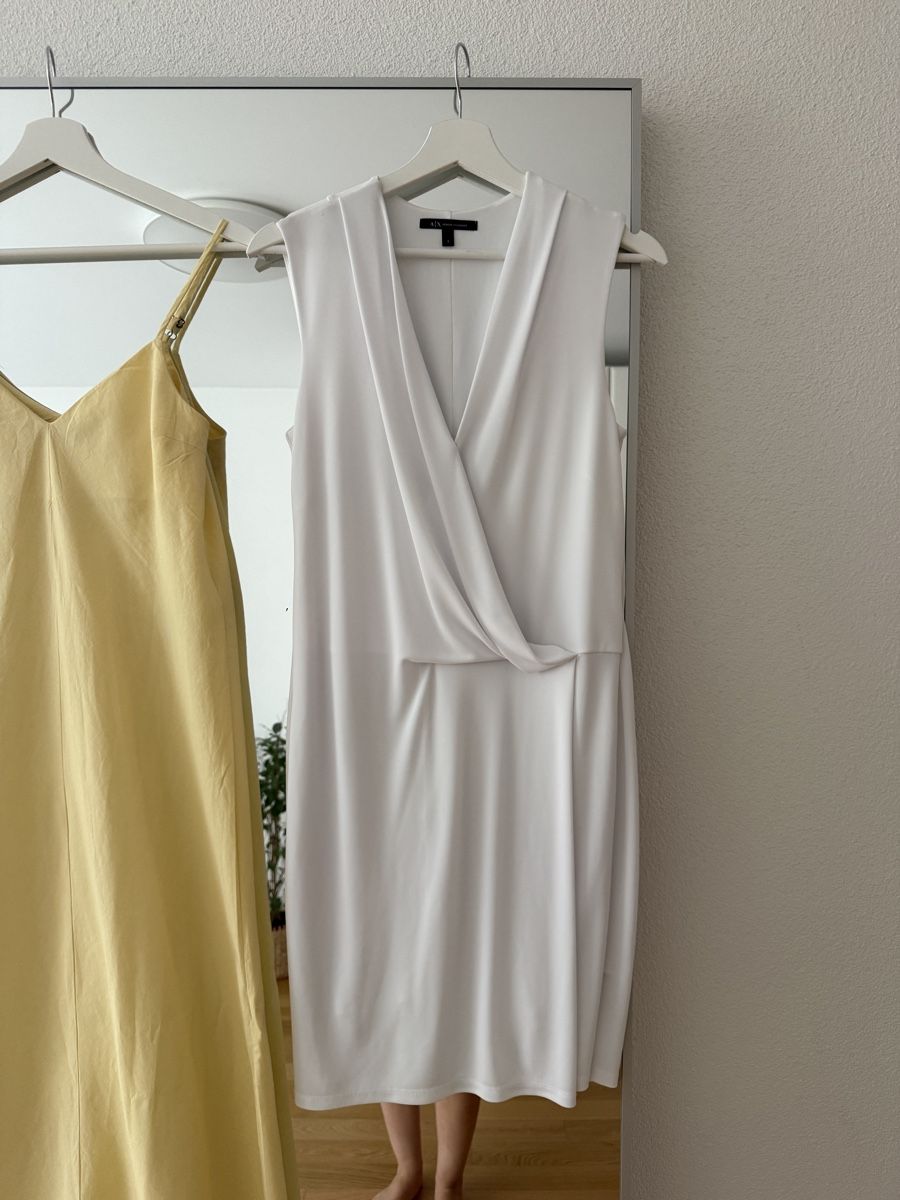 Armani Vestiti: ARMANI EXCHANGE Kleid weiss Grösse S – Nuovo e nell'imballaggio originale da Ebikon venduto da her_82yr