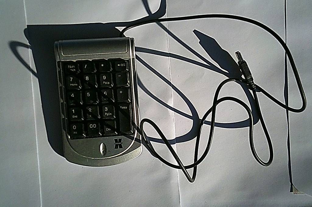 Tastiere: Clavier numérique externe – Usato da Le Locle venduto da agl_2y67