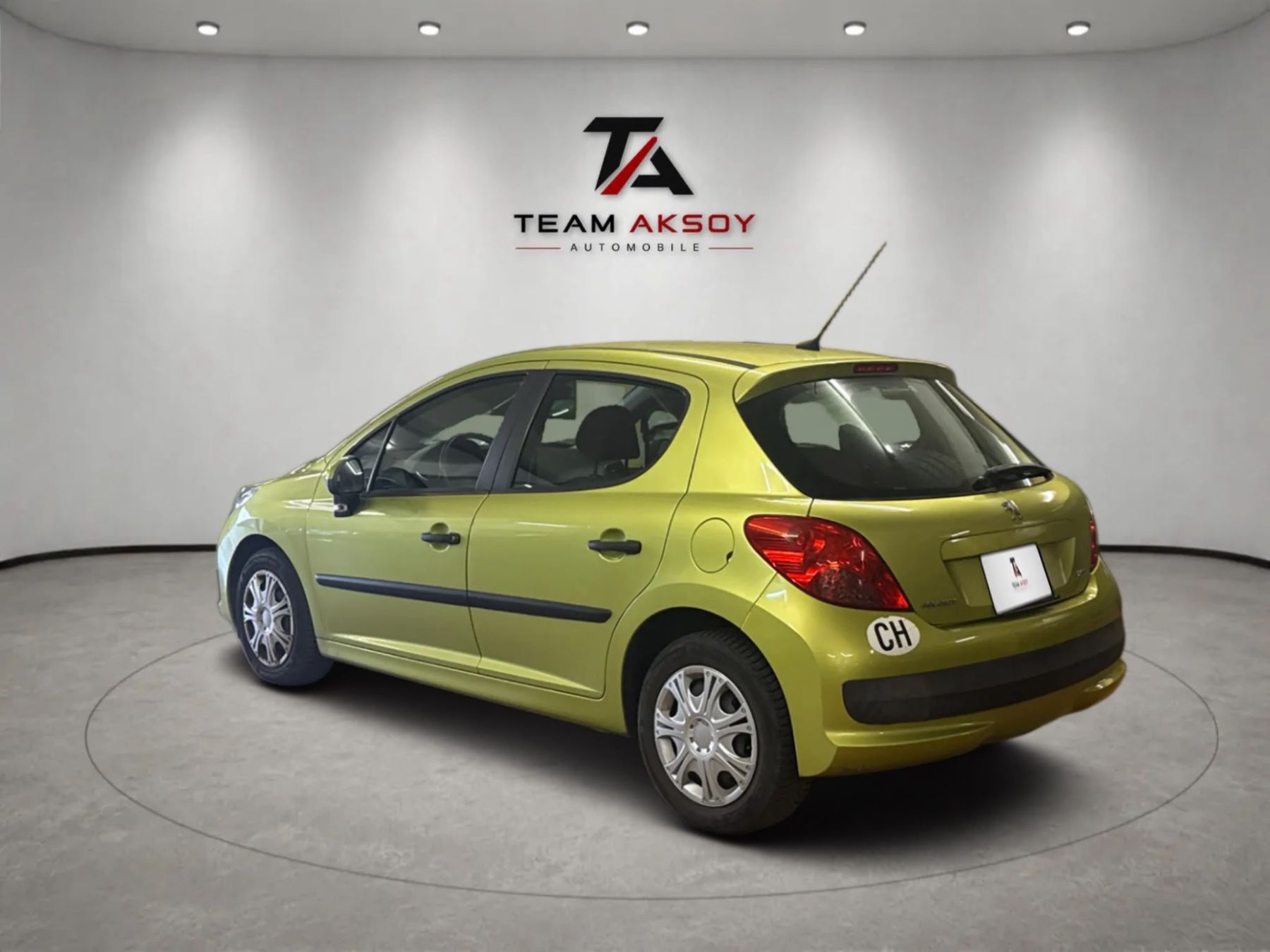 Peugeot Autos: Peugeot 207 – Gebraucht aus Wädenswil von 258735 4