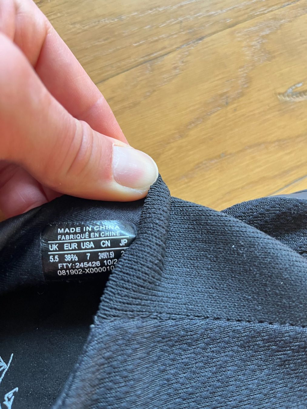 Arcteryx Scarpe da uomo: ARC'ZERYX - KRAGG SLIPPER - NEU – Nuovo (secondo la descrizione) da Zürich venduto da Ankawhi 6