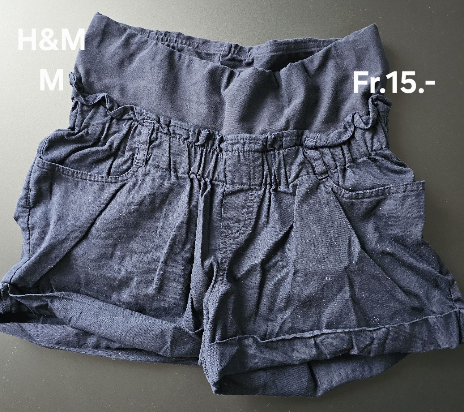 Hosen: Umstandsshorts – Gebraucht aus Zürich von sav_8c2f