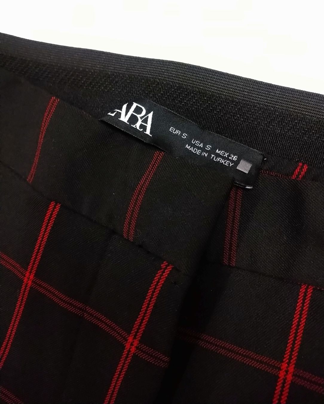 Pantaloni: Stretch Hosen Grösse S – Usato da hombrechtikon venduto da Marijo 1