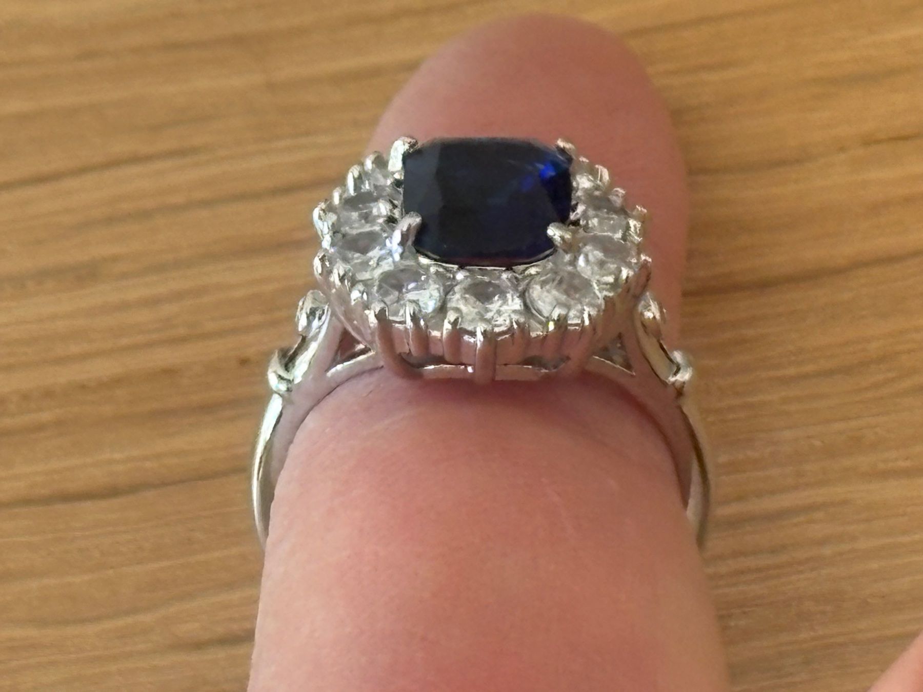 Anelli: Luxus Elegante Gr.18/8 Ring Farbe: Silber/blau – Nuovo (secondo la descrizione) da Biel-Bienne venduto da Roserosse13 3