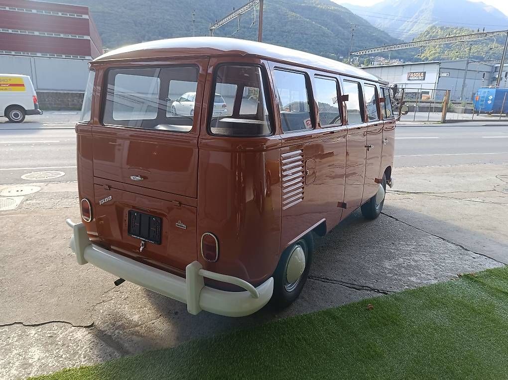 Automobili: VW T1 bus split – Usato da Taverne venduto da ClassicCarCornerSA 2