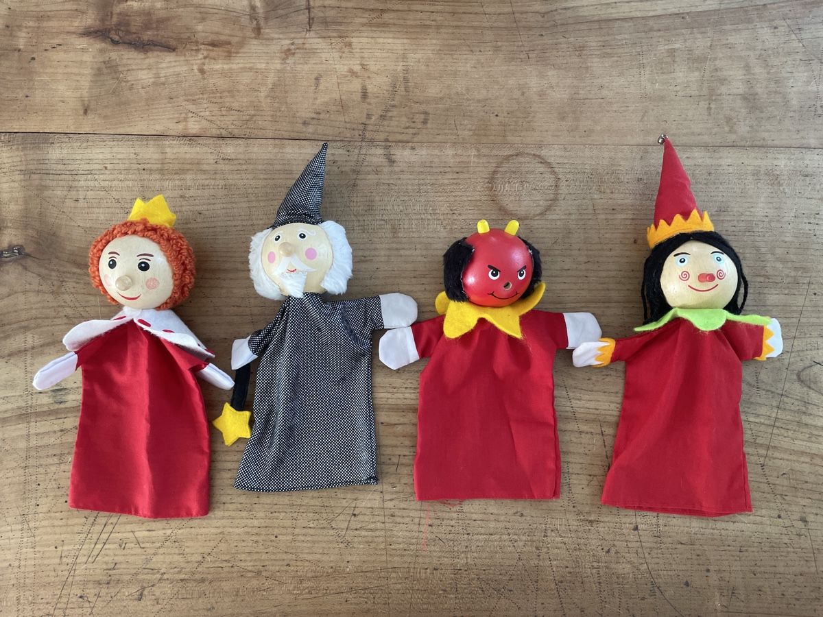 Bambole: 4 antike Handpuppen mit Holzkopf – Usato da Bonstetten venduto da soleillle