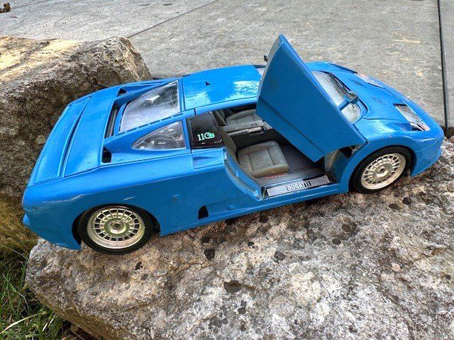 Bburago Modellini d'auto: +  BUGATTI  + – Usato da Winkel venduto da zeho 2