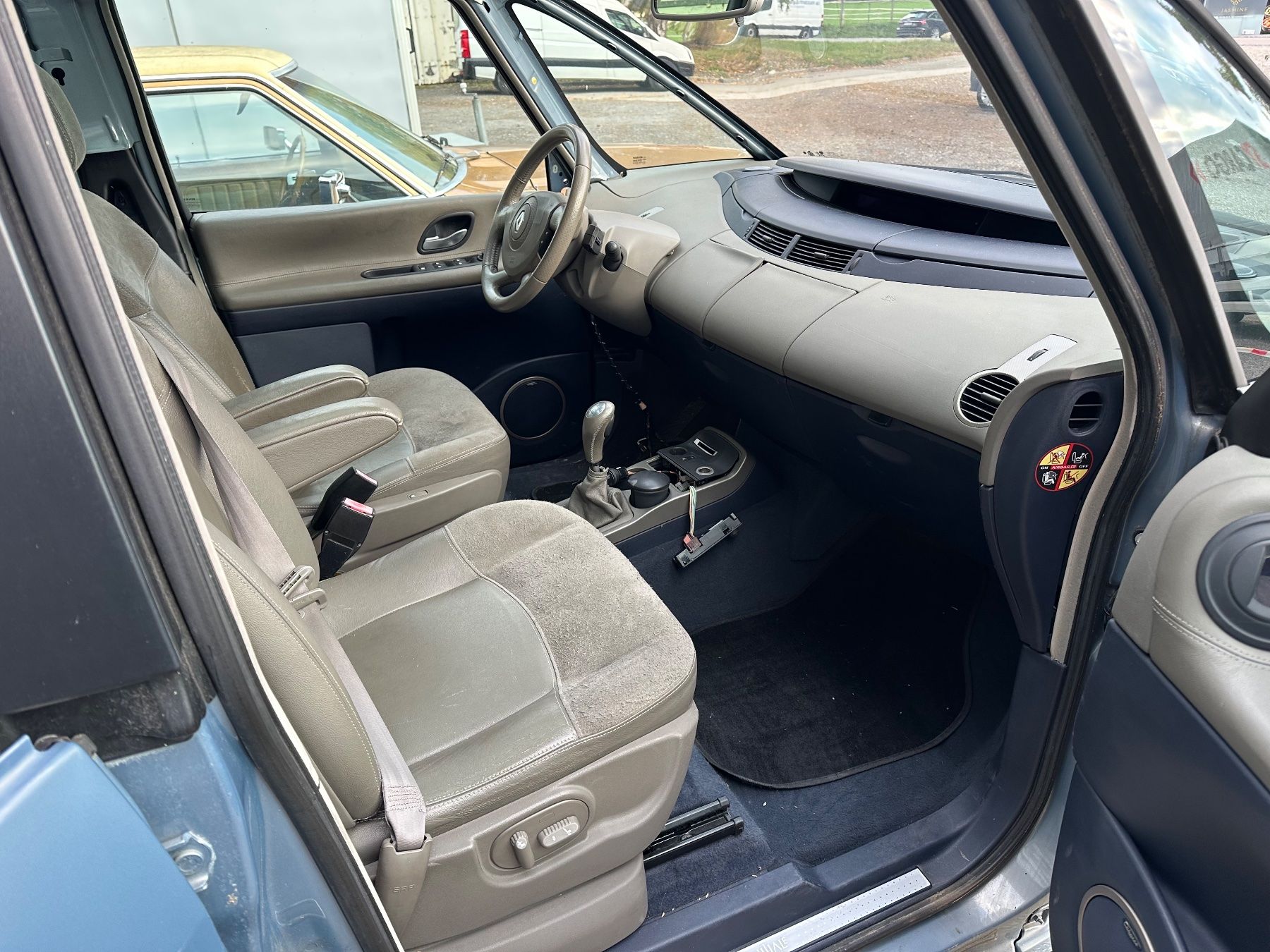Renault Autos: Renault Espace 3.5 V6 Benzin – Gebraucht aus Bettwiesen von chili1 3