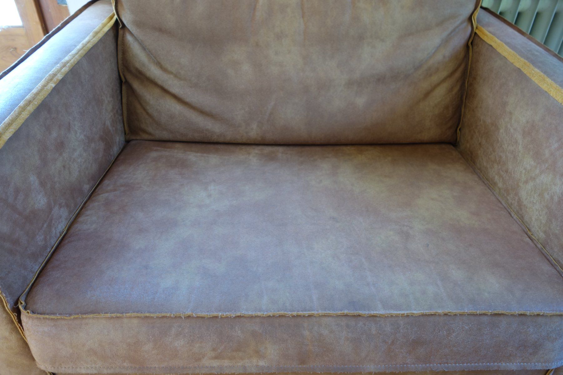 Divani: Be Pure Sofa aus Recycling Leder – Usato da Biel/Bienne venduto da Rothar 9