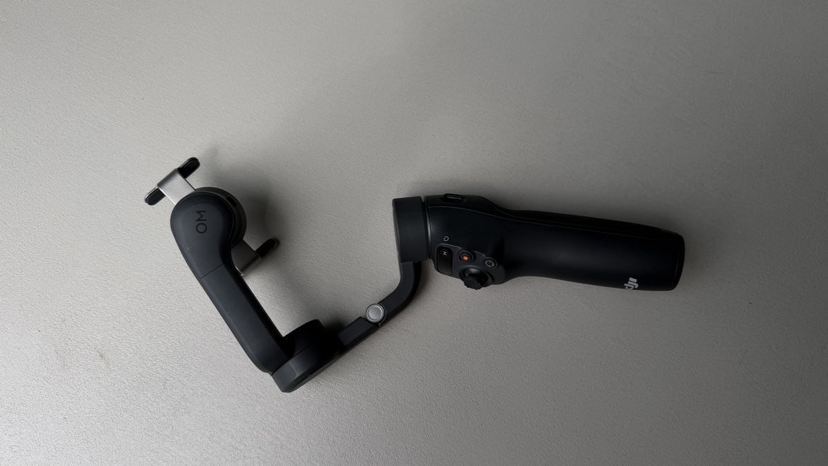 DJI Trépieds & Accessoires: DJI Osmo Mobile 6 Gimbal – D'occasion à Fischingen par Rueckwart 1