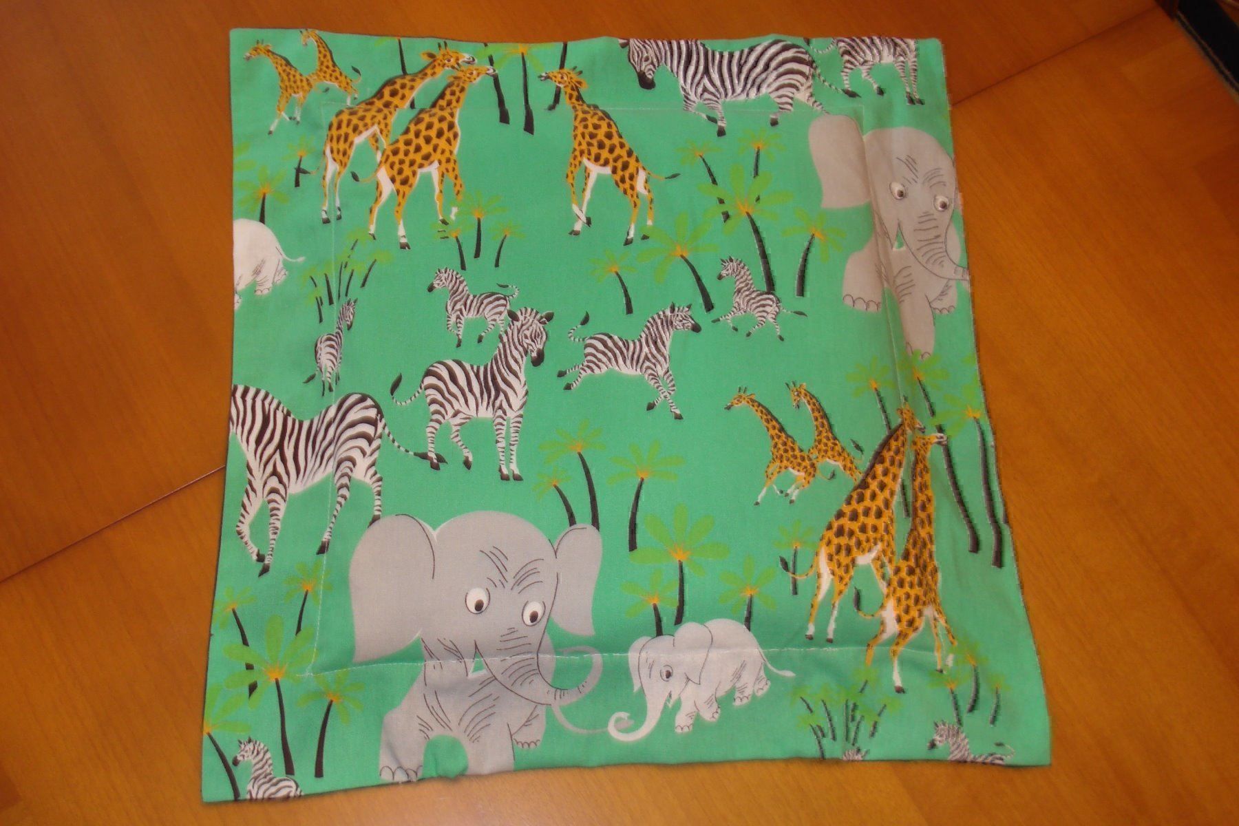 Coussins: Coussin - La savane – Neuf avec emballage d'origine à Biel/Bienne par milamila02