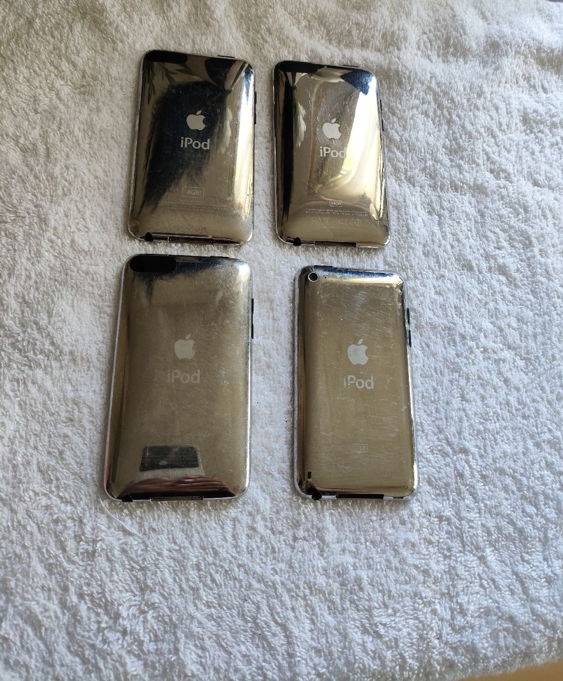 Apple Lettore multimediale portatile: iPod Touch 4 Stück ( defekt) – Difettoso da Zollikofen venduto da zar_j67f 1
