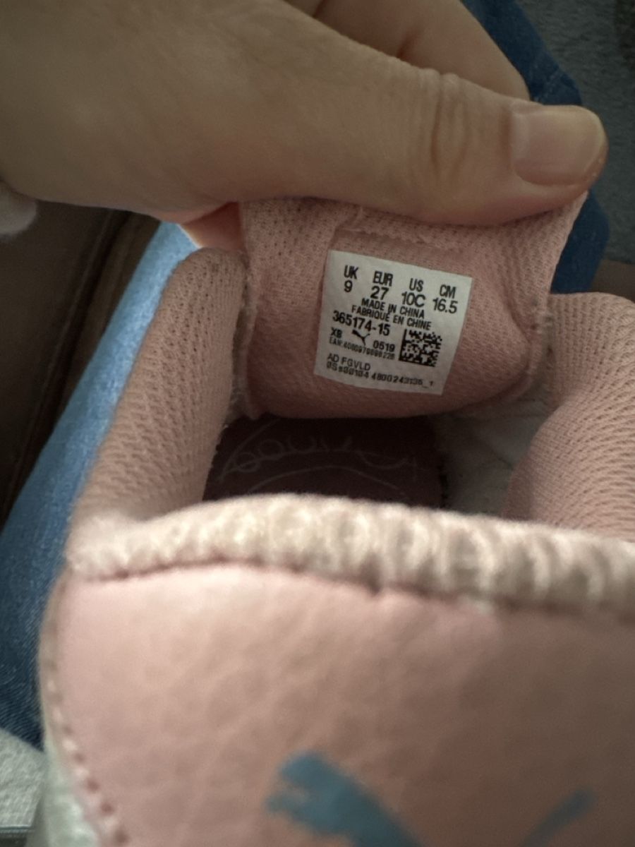 Scarpe per ragazze: Puma Mädchen Sneakers Gr. 27 – Usato da Zürich venduto da Petrui 3