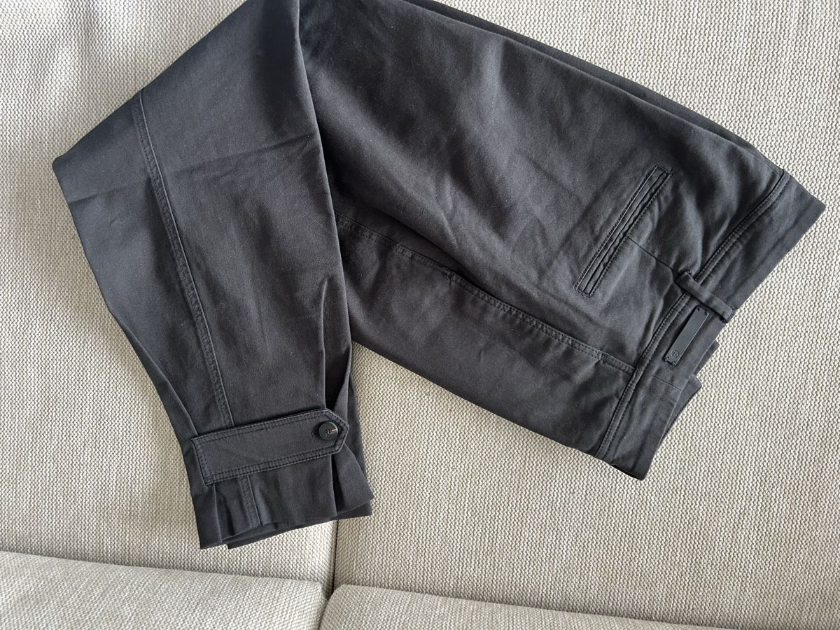 Massimo Dutti Pantaloni: Massimo Dutti pants size S – Nuovo (secondo la descrizione) da Epalinges venduto da kat_lyp6 1