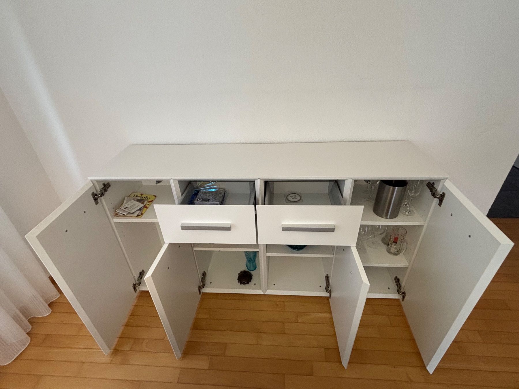 Credenze: Vifian Sideboard – Nuovo (secondo la descrizione) da Solothurn venduto da _.lukas15 2