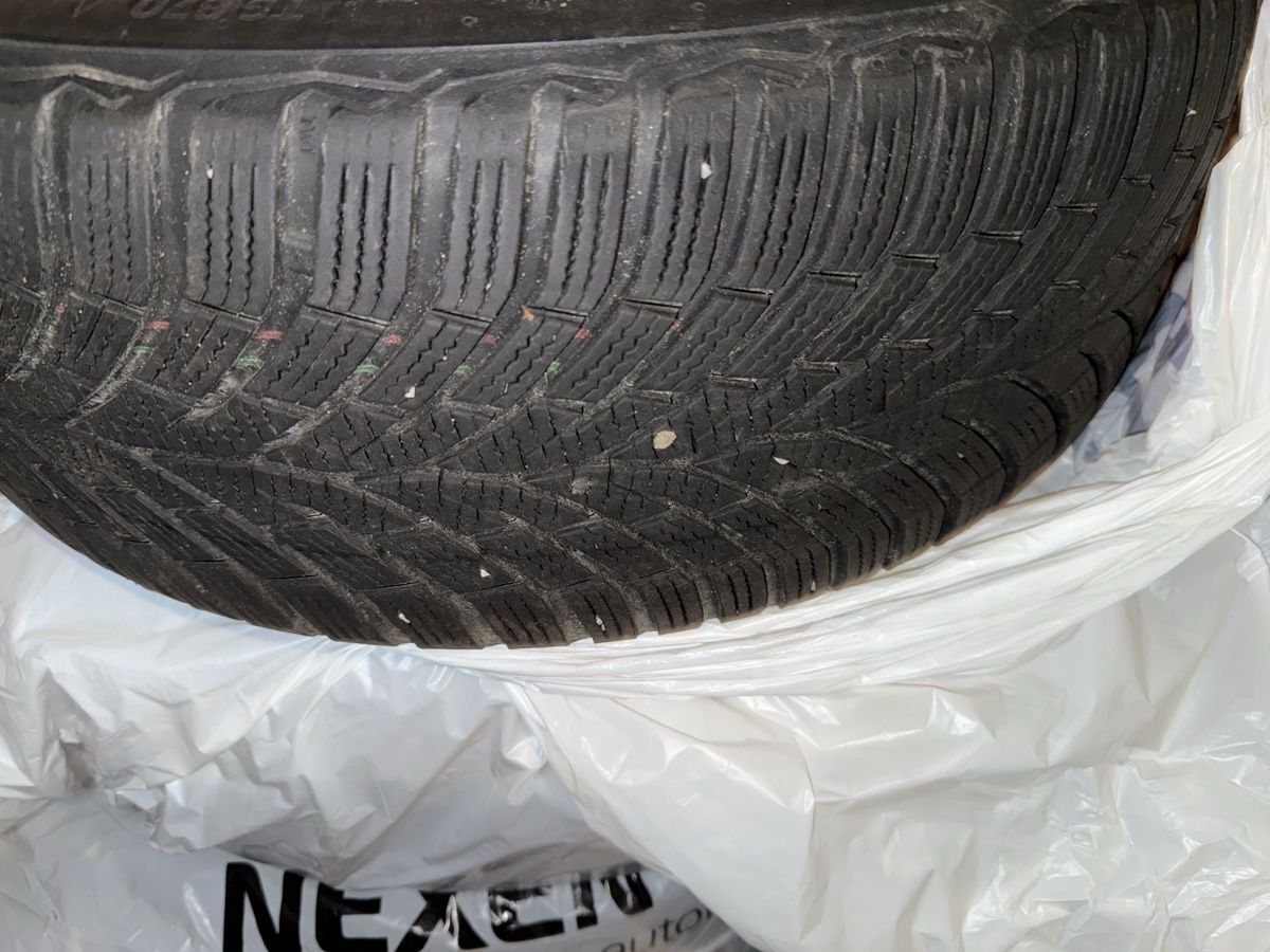 Cerchioni: Winterreifensatz mit Felgen 4stk – Usato da Rothenhausen venduto da bie_j8l5 1