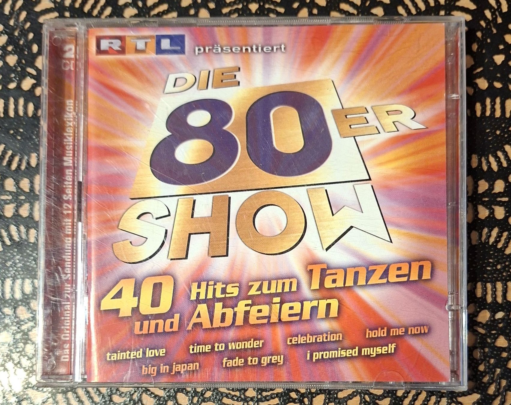 CD: Die 80er Show - 40 80's Hits, 2CD Compilation Sampler 2002 – Usato da Amriswil venduto da Celini3
