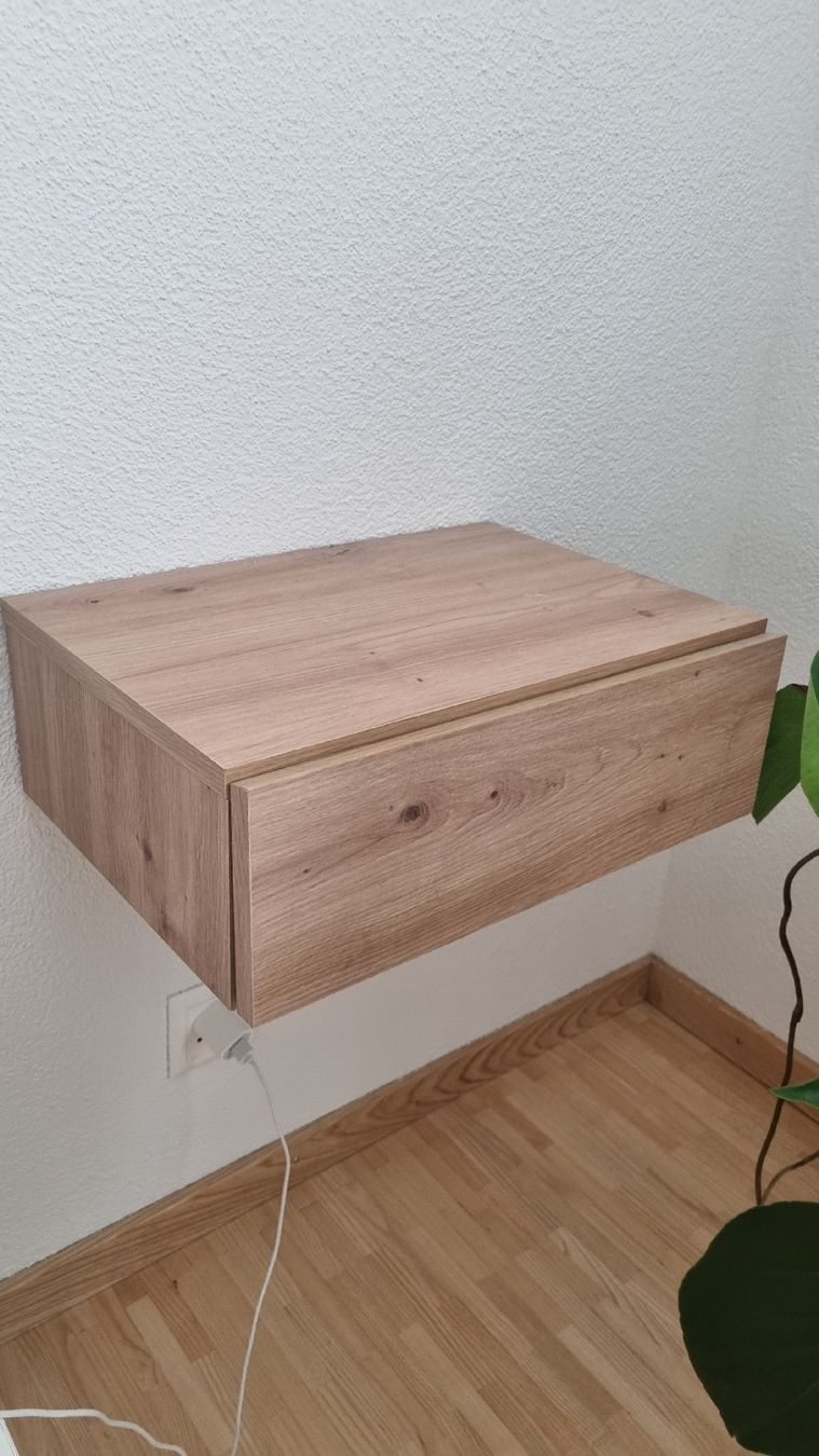 Comodini: Hängendes Nachttisch – Usato da Dübendorf venduto da zuercher_nik 1